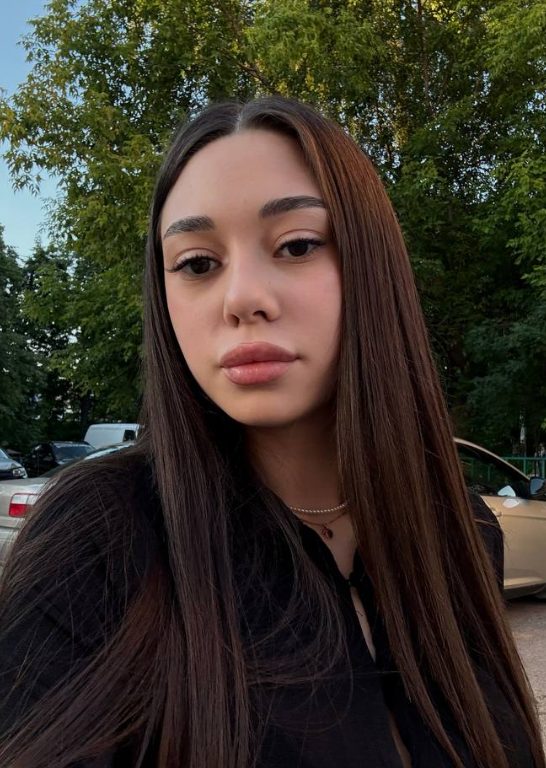 Аксинюша, мастер маникюра